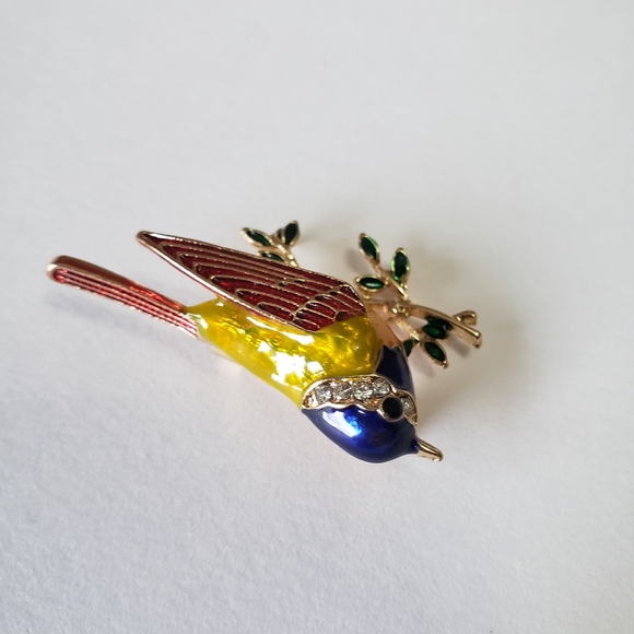 Enamel and Rhinestone Lovely Bird Brooch For Women - Picture 6 of 6